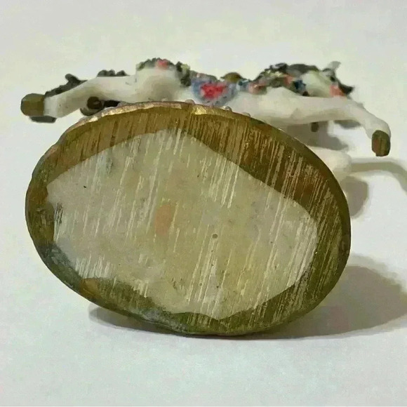 K's Collection Carousel Horse Figurine 4-3/4" tall Purple Roses - Picture 4 of 9